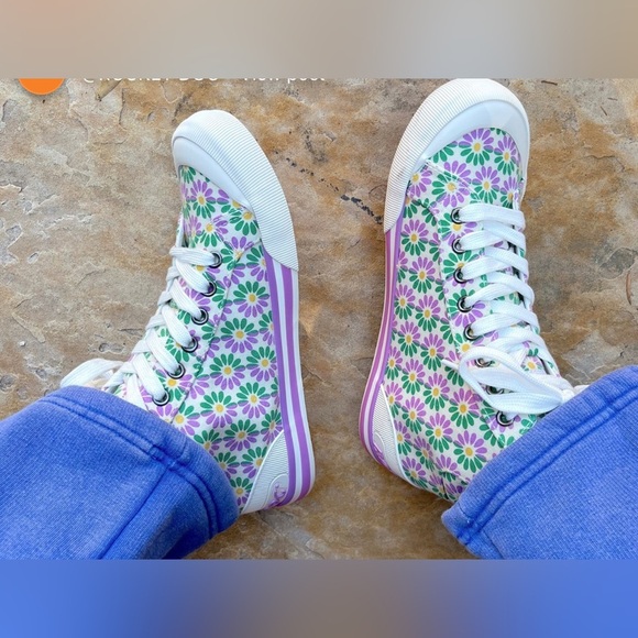 Rocket Dog Jazzin Pastel Floral High Top Sneakers - Picture 16 of 17